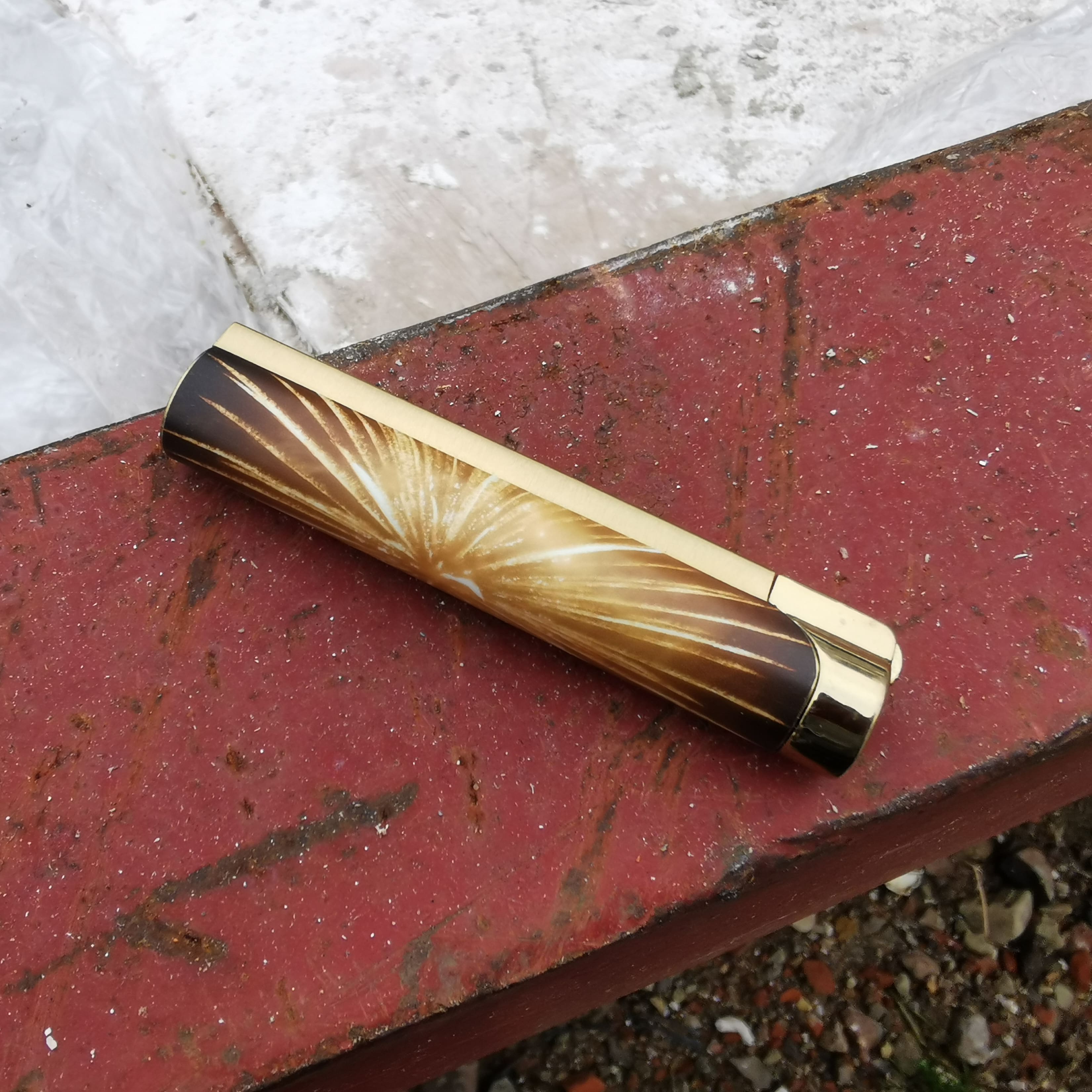Golden Willow Burst - Jetroll