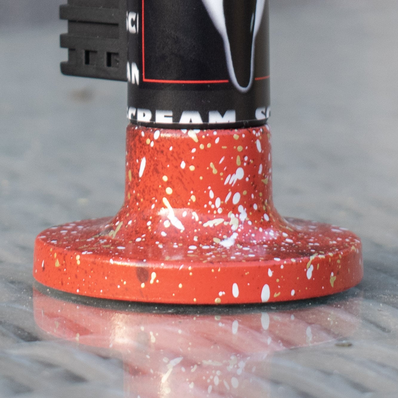 Scream Special Edition Red NEW - Multi Torch + Vinyl Sticker